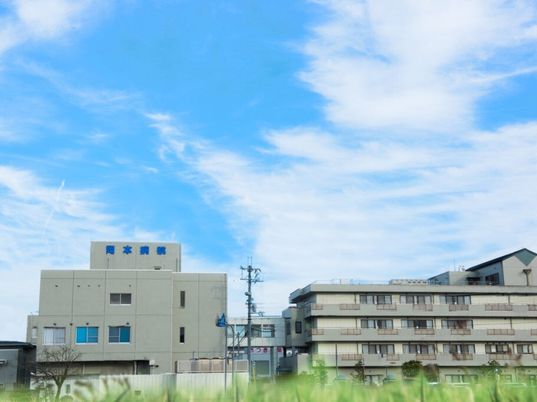 一軒家のような雰囲気の建物。グループホーム井沢の郷の外観写真