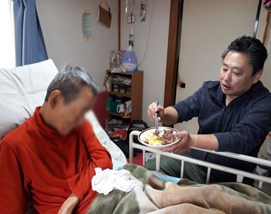 介護シーン