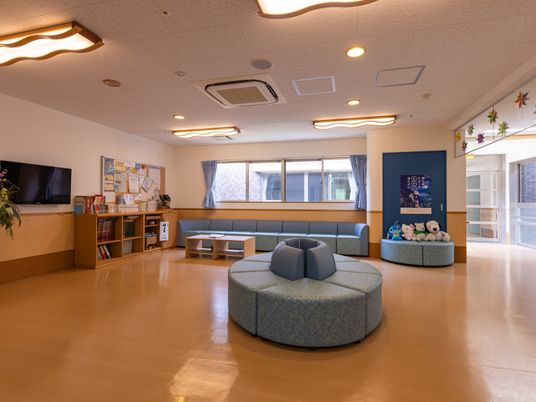共有スペースの居心地の良い風景