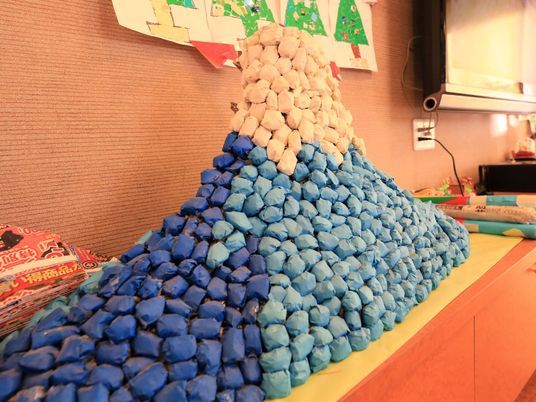 色鮮やかな手作り作品