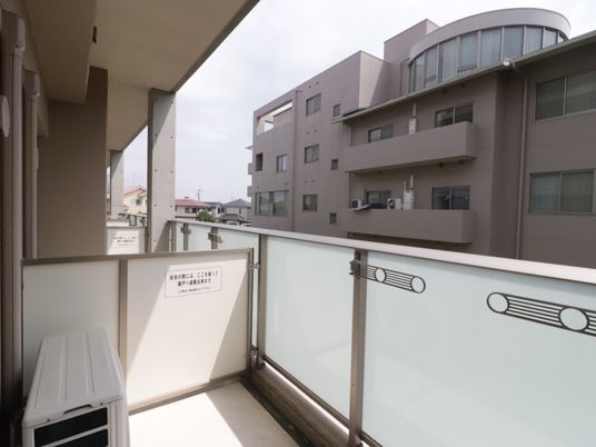 居宅のバルコニーの眺め