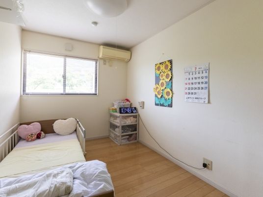 窓付きの居室