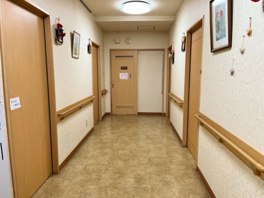 廊下の清掃