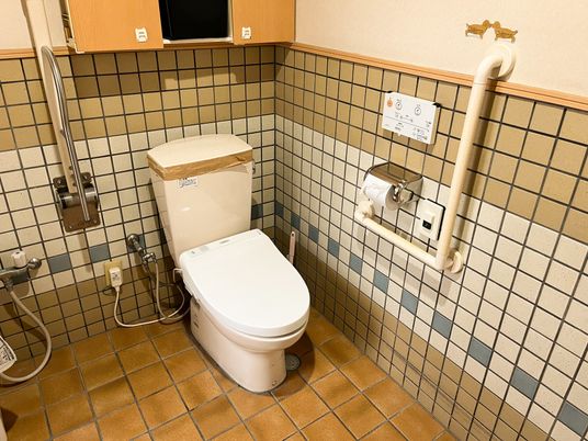 トイレ手すりの設置例