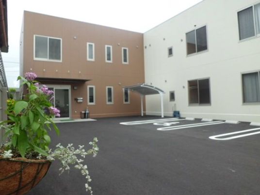清潔感のある施設外観
