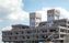 空に映える建物外観  