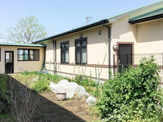 庭のある一階建て