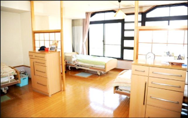 自然光が入る居室