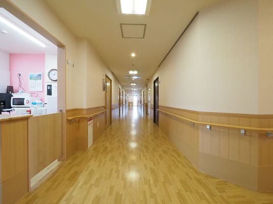 温かみのある廊下