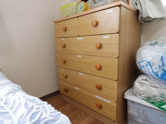 整理タンスのある部屋