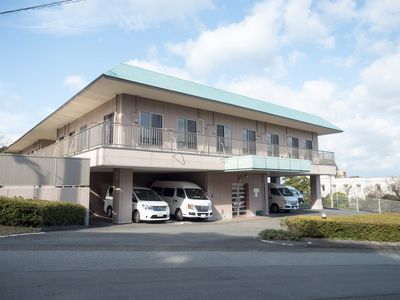 清潔感のある施設外観