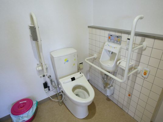 バリアフリー対応トイレ