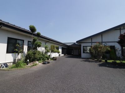 清潔感のある施設外観