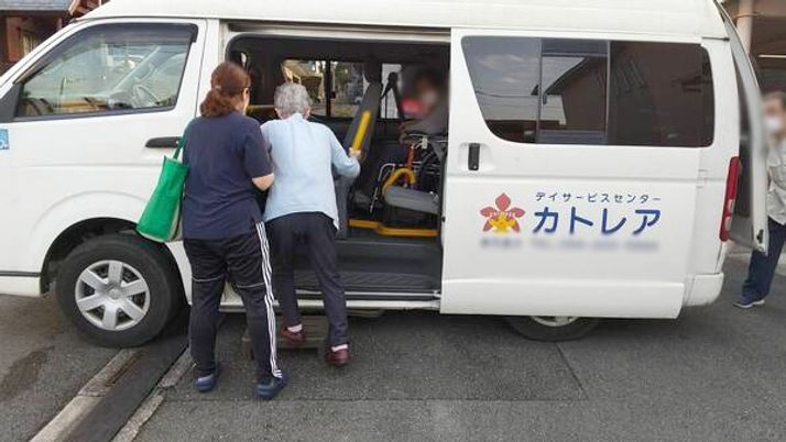 人の乗り降り