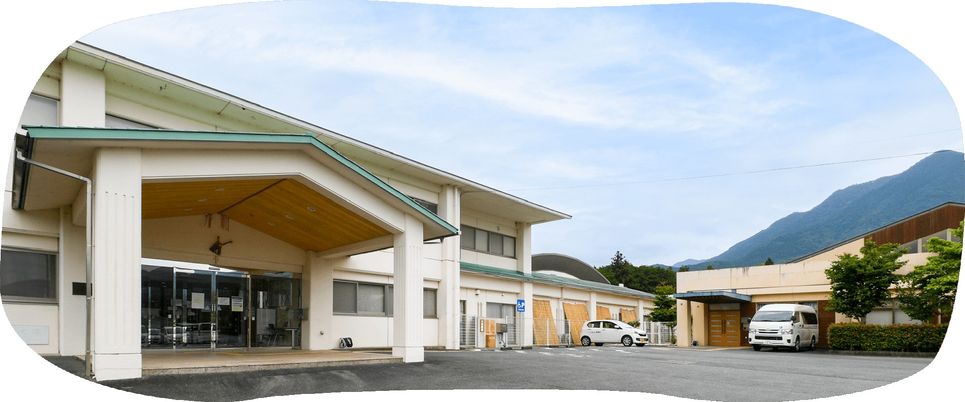 広がる緑の背景の外観