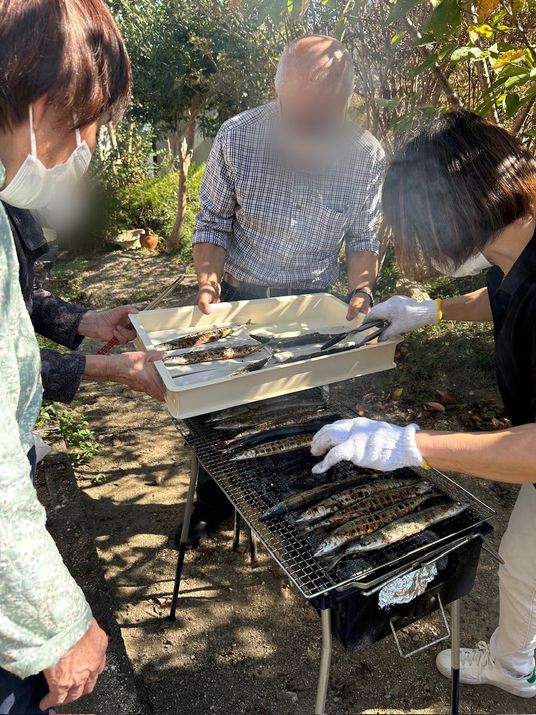 庭でのバーベキュー