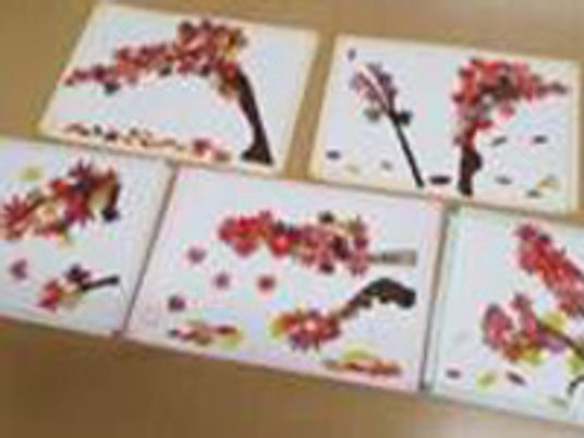 桜の絵を描く活動