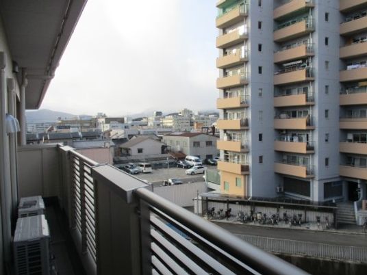 バルコニーからの街並み