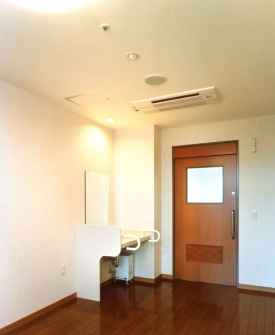 明るい居室内