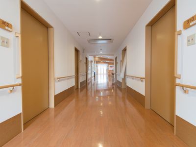 清潔な廊下