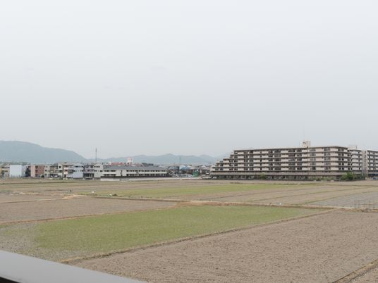 広々とした空間の外観