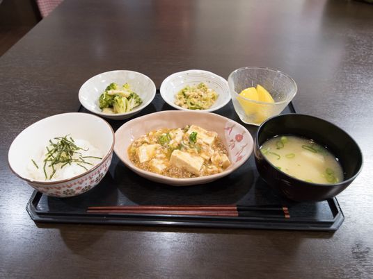 和食の食器セット