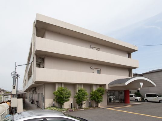 清潔感ある施設外観