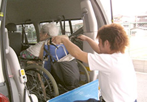 車いす移動中の様子