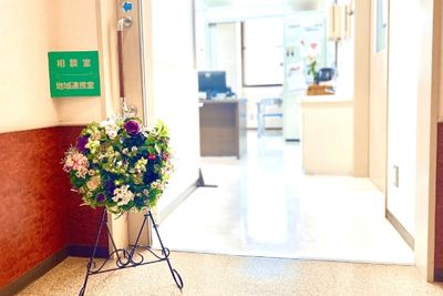 入口付近の明るい空間