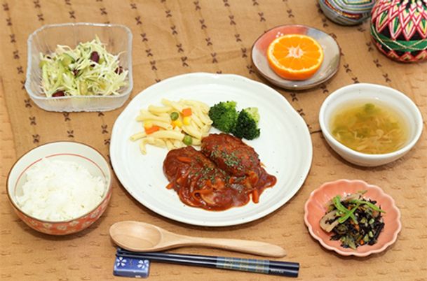 美味しそうな料理の皿