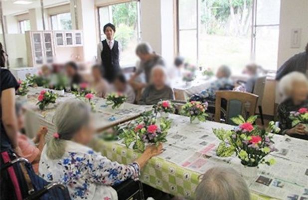 明るいダイニングルーム