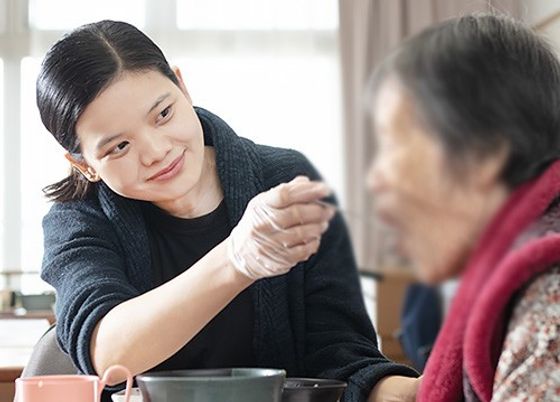 食事支援の様子