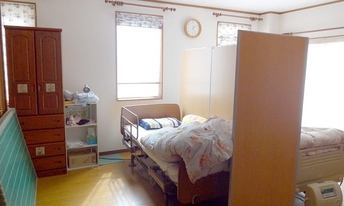 日差しが差し込む居室