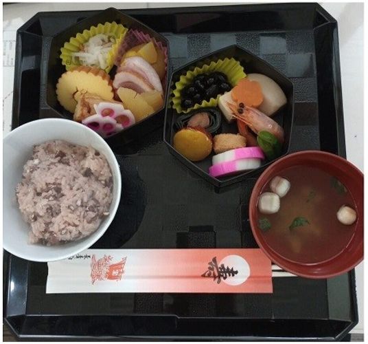 栄養バランスを考えた食事提供