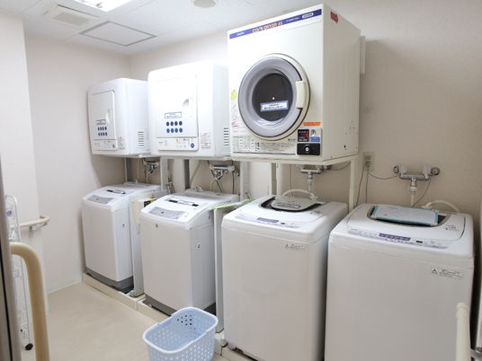 清潔な洗濯室の機器