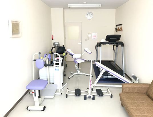 運動機器が揃う部屋