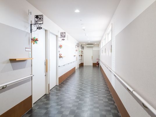 清潔感ある廊下