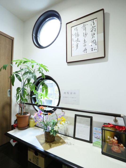  和風装飾のある廊下  