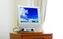 ベッドサイドのテレビ