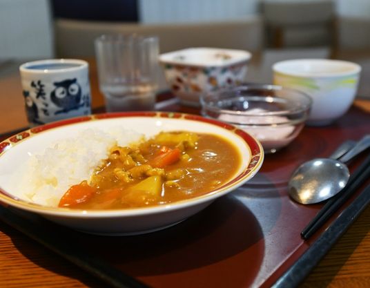 多彩な食事の一例