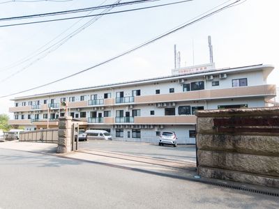 多階層建物の外観