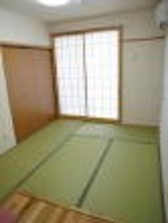 清潔な和室の一角