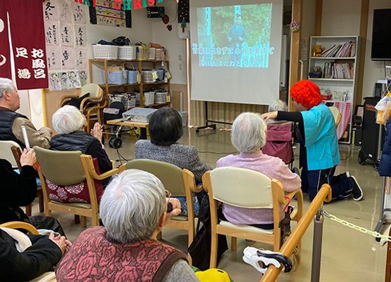 上映会の様子ラウンジ