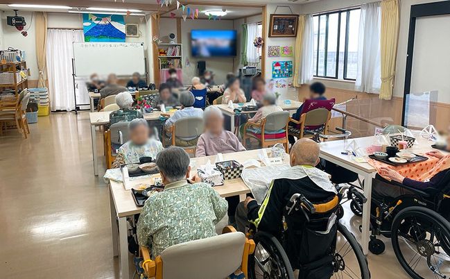 快適な食堂の様子