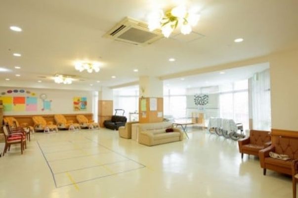 広々とした明るい室内