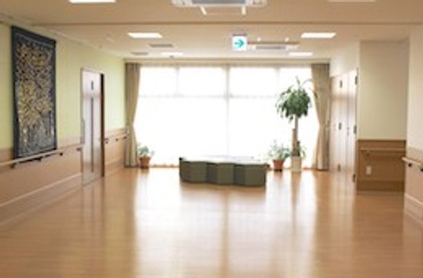 広々とした廊下