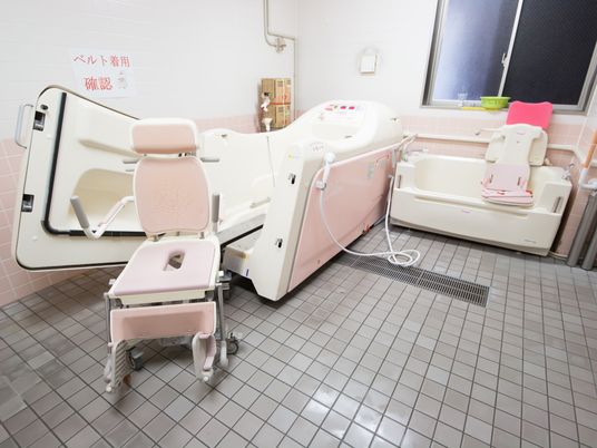 バリアフリー対応浴室設備