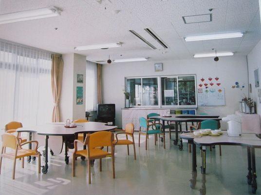 自然光差し込む空間