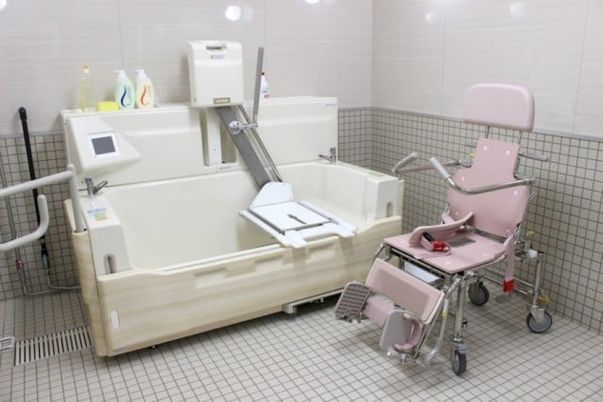 最新設備の浴室