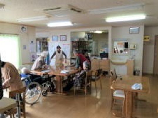 活動中の多目的室